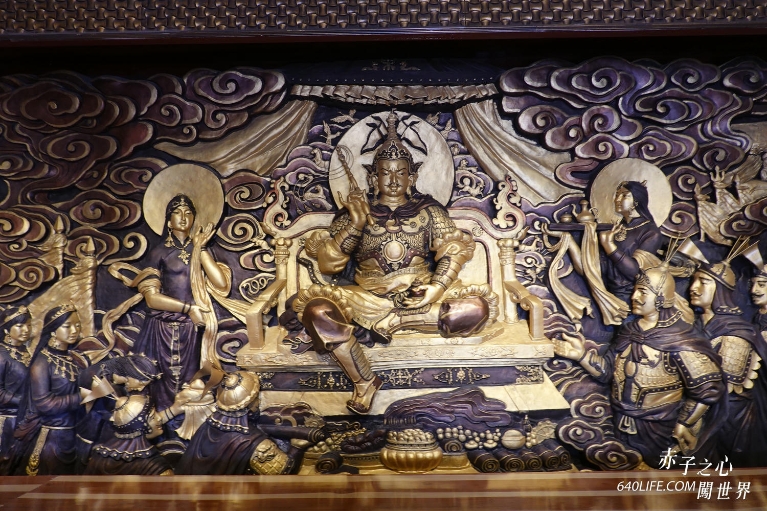 一個人去色達！震撼心靈的紅色佛國｜搭車直達全攻略，台港澳遊客皆可進