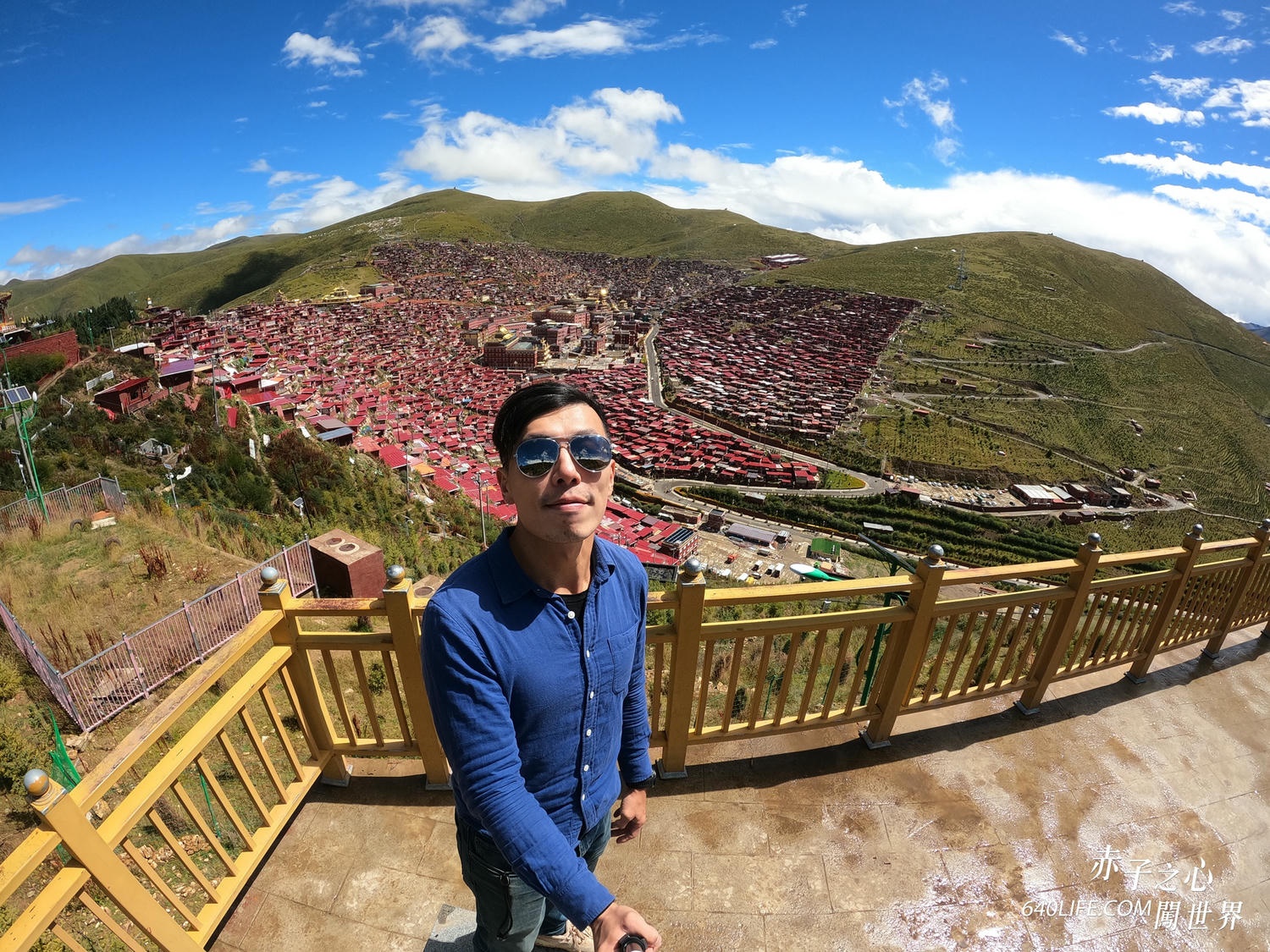 一個人去色達！震撼心靈的紅色佛國｜搭車直達全攻略，台港澳遊客皆可進