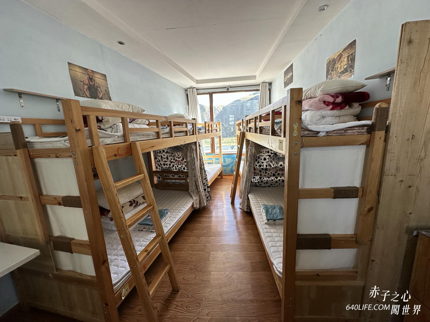 一個人去色達！震撼心靈的紅色佛國｜搭車直達全攻略，台港澳遊客皆可進