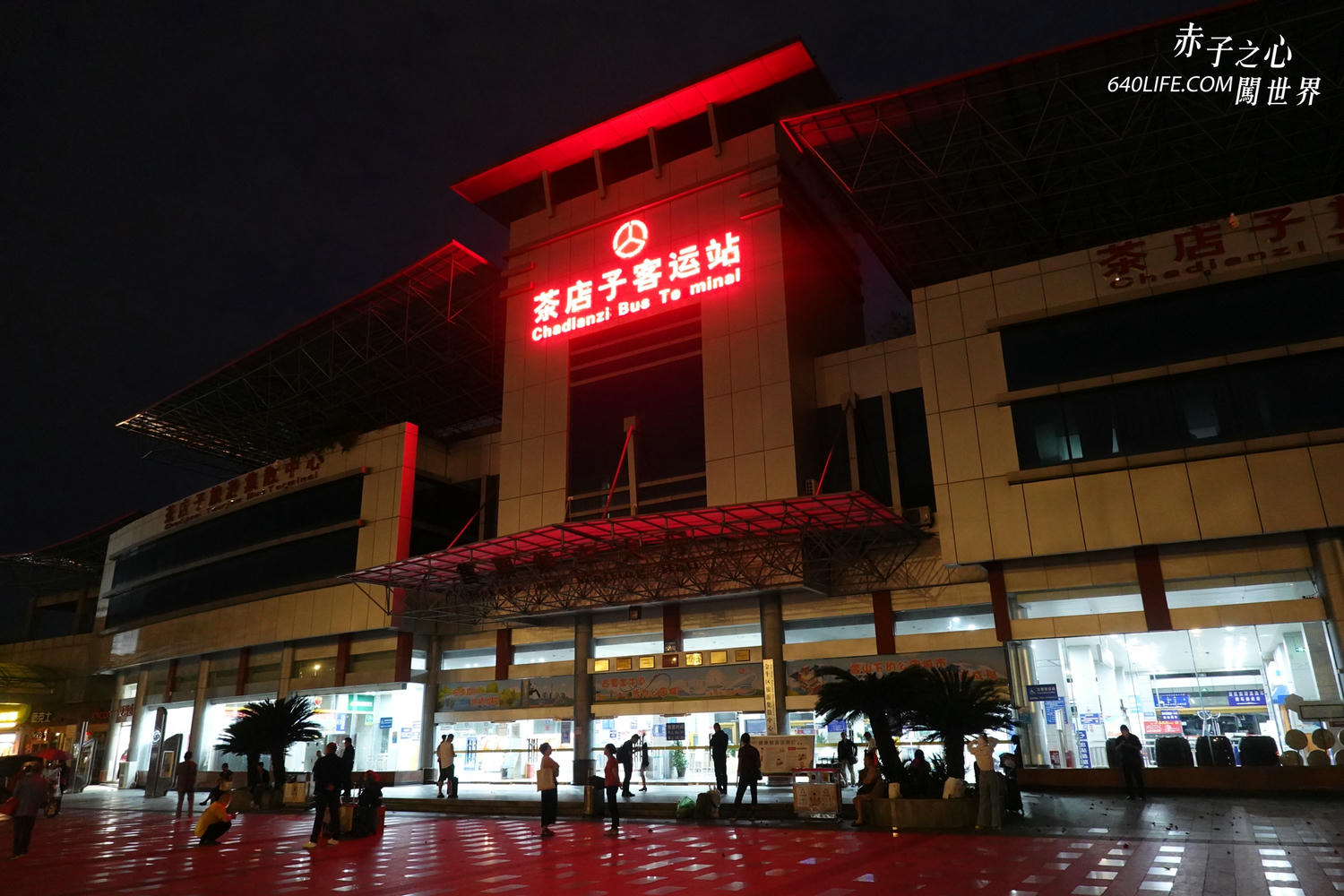 一個人去色達！震撼心靈的紅色佛國｜搭車直達全攻略，台港澳遊客皆可進