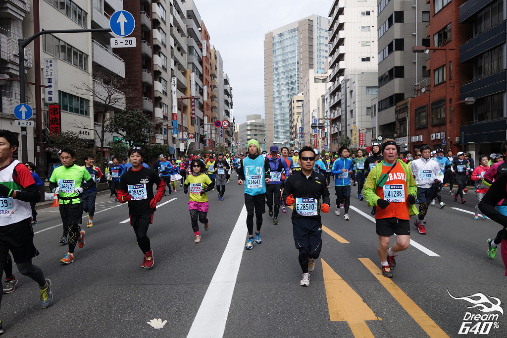 [2014東京馬拉松] 令人致敬的高品質賽事！反觀台灣輸在細節？ 