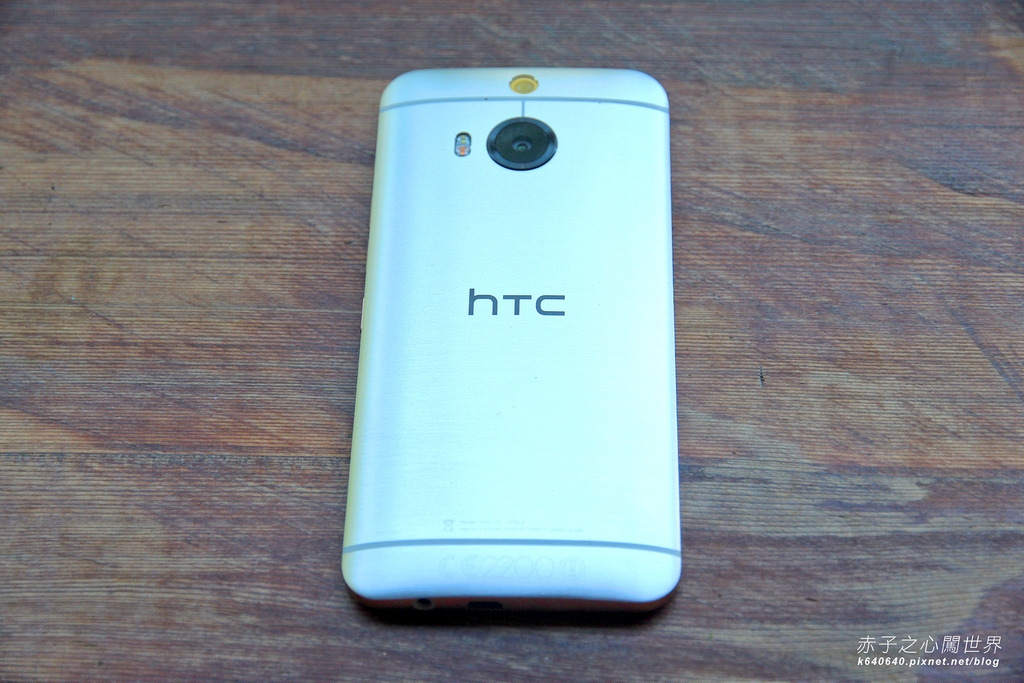 HTC One M9+48